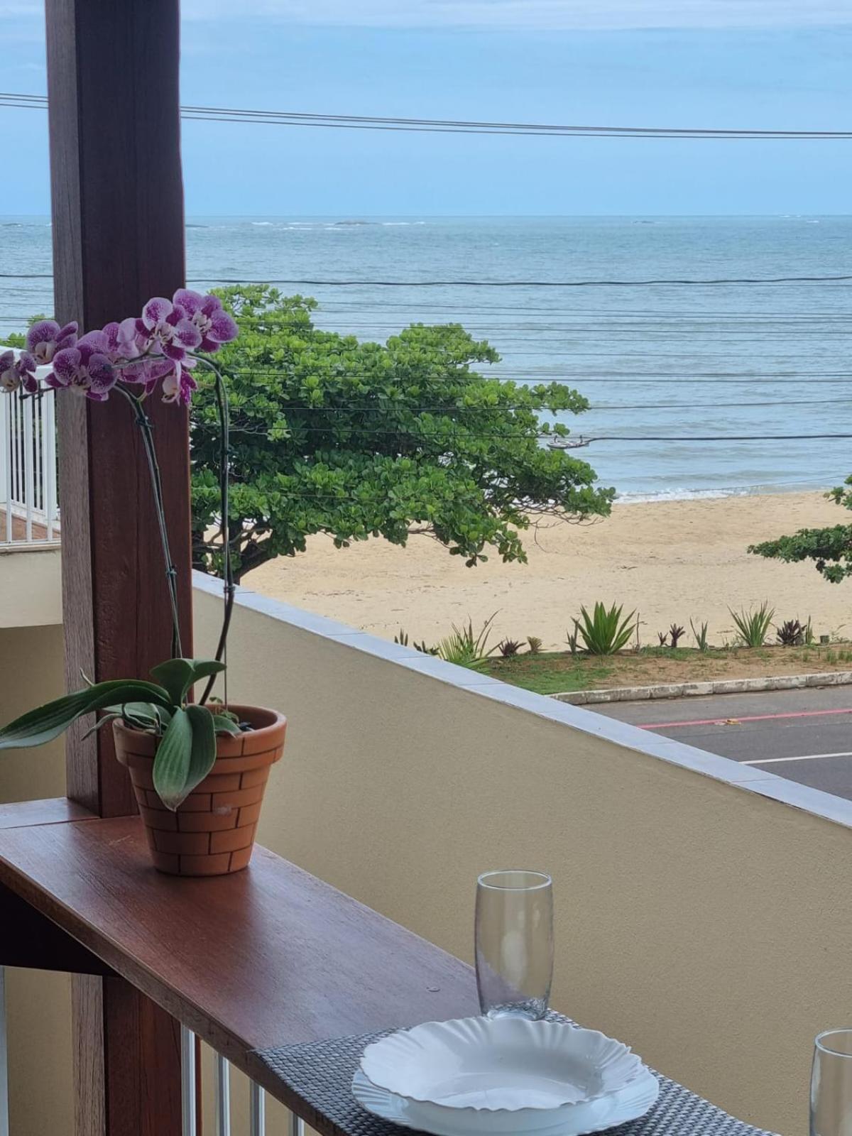 Apartamento Jacaranda De Minas Vista Mar De Meaipe Guarapari